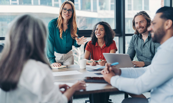 Psychological Contracts: Managing Change and Communication | Truist Leadership Institute