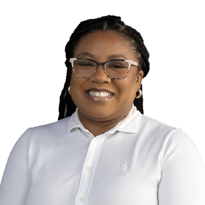 Symone Graves headshot